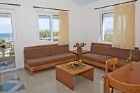 Mare 3* Maleme